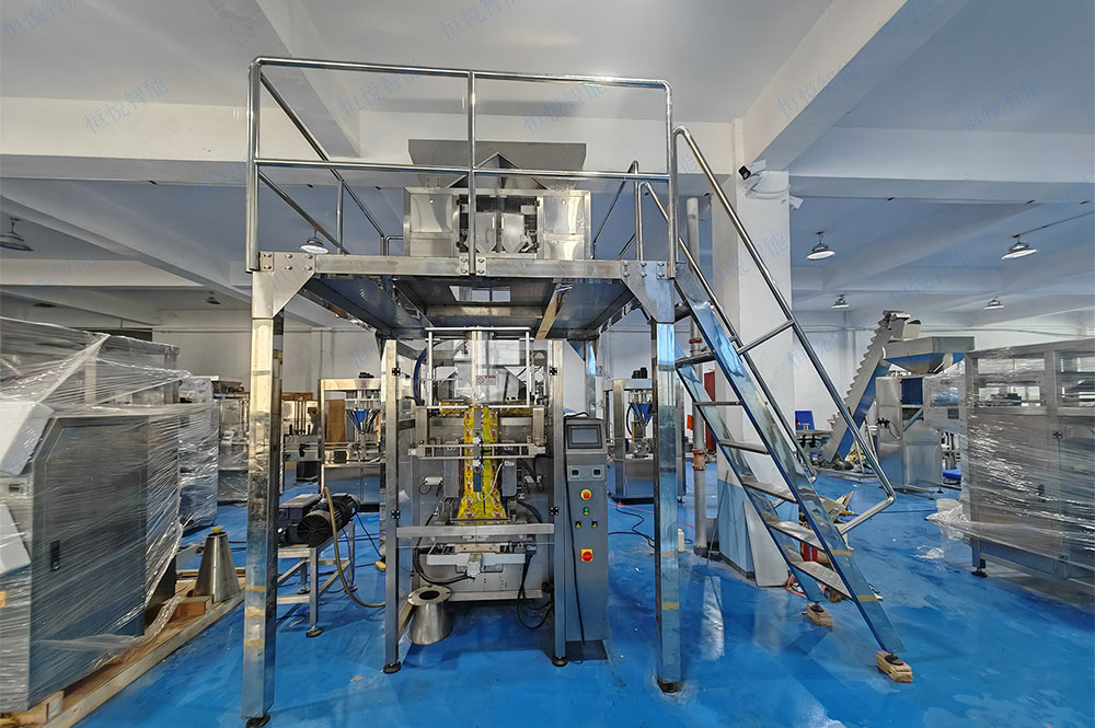 大米自動稱重包裝機廣泛應(yīng)用于大米加工企業(yè)、糧庫、超市配送中心等場所